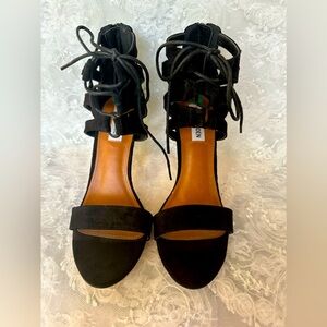 Steve Madden Strappy Suede Dress heels women shoes with box — NEW